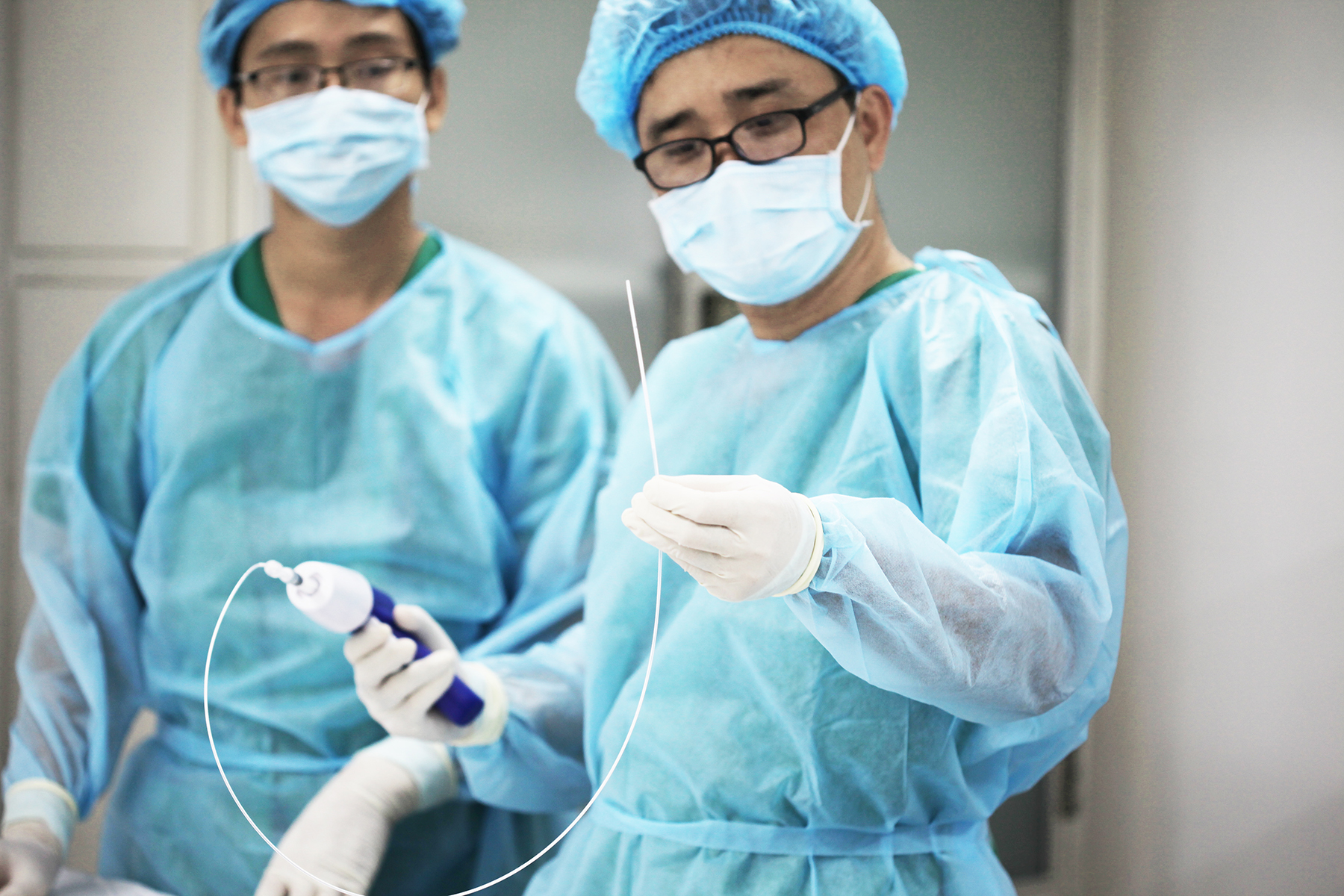 ứng-dụng-keo-sinh-học-trong-điều-trị-giãn-tĩnh-mạch (15)