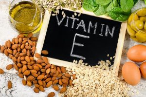 Vitamin E giúp cải thiện sức khoẻ của tĩnh mạch và giúp máu lưu thông tốt